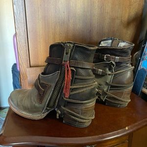 Freebird Crue Size 8